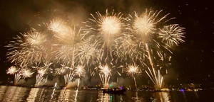 Feux d'artifice à Cannes en Catamaran depuis Mandelieu-la-Napoule